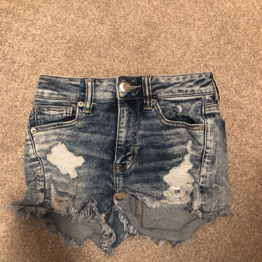 Ripped hi-rise shortie American Eagle shorts